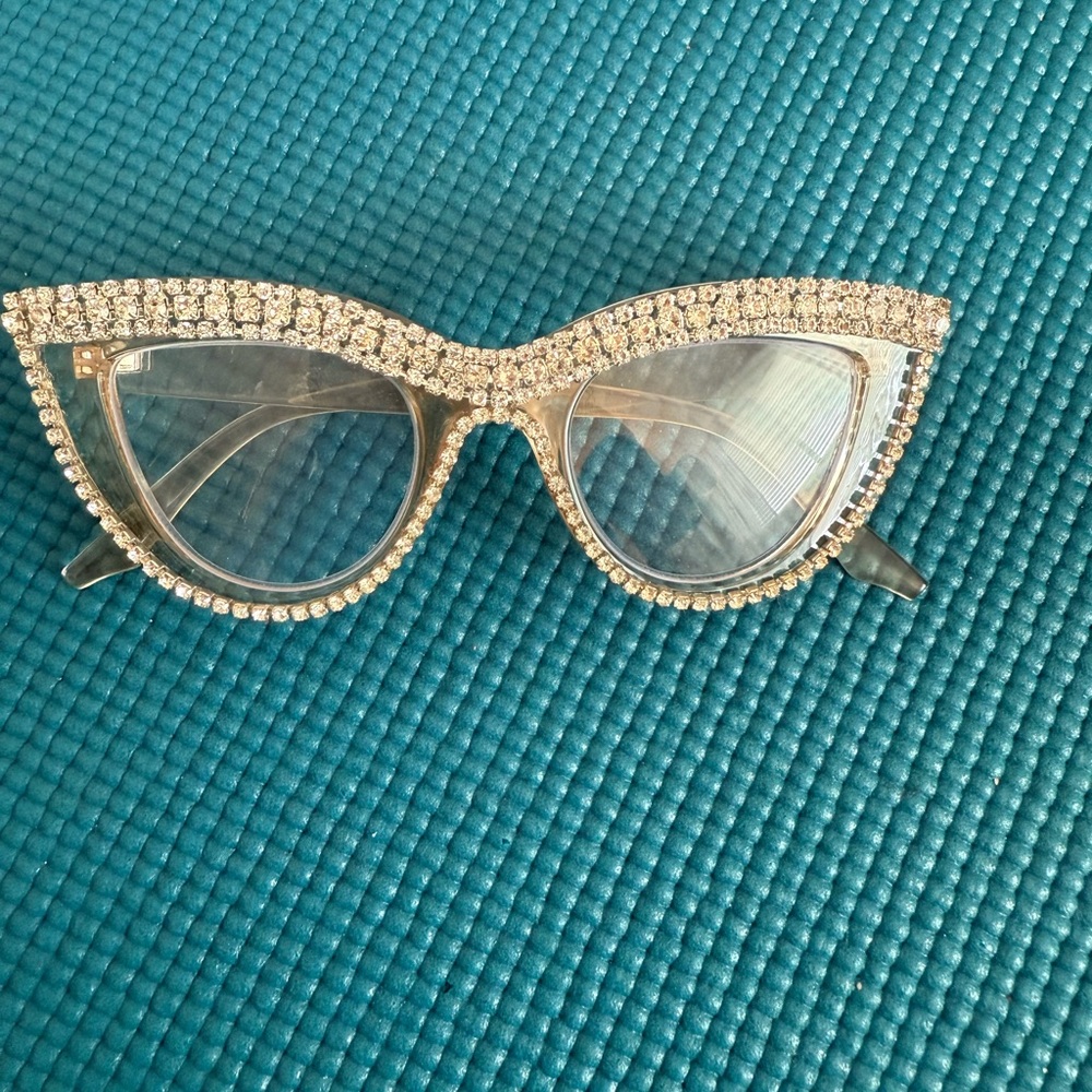 Elegant Crystal-Embellished Cat-Eye Glasses